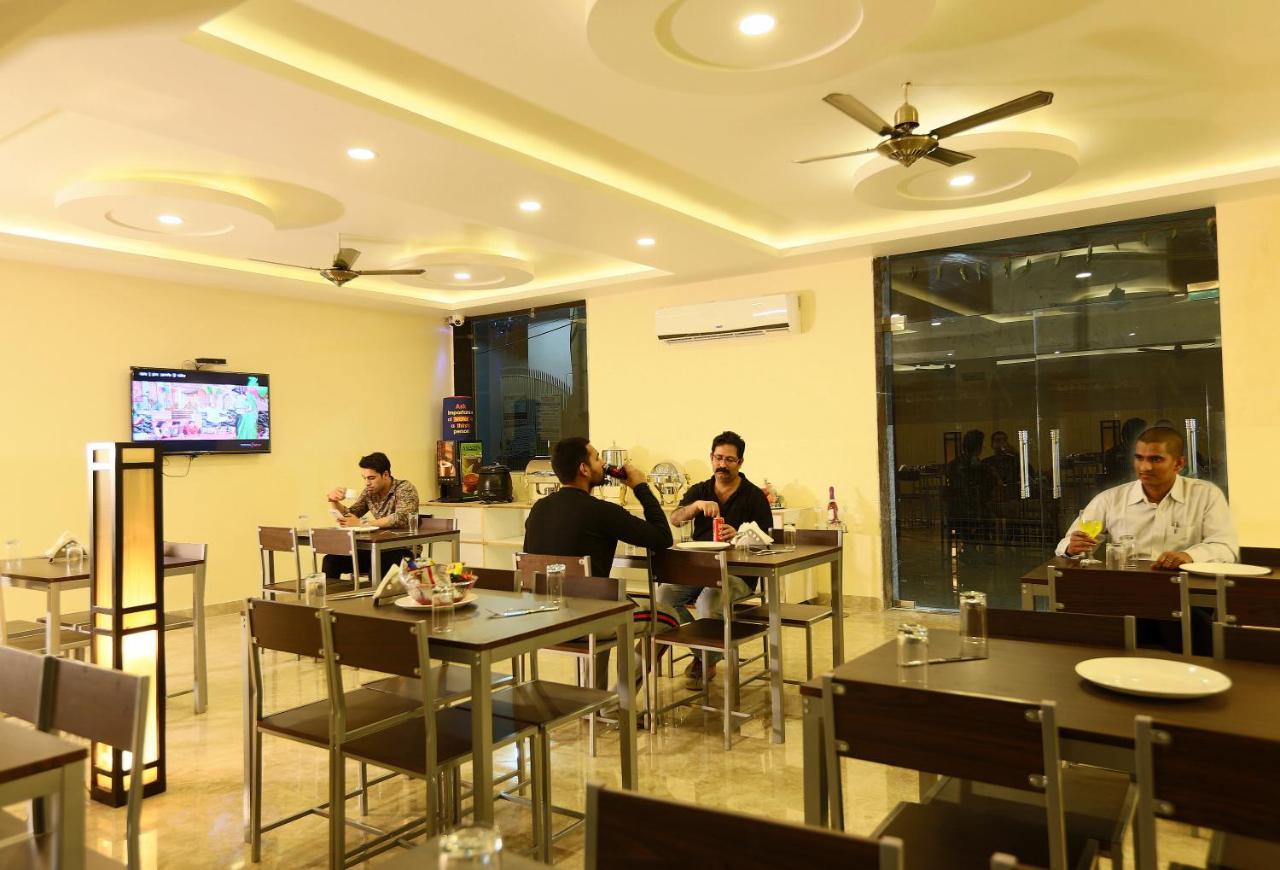 Airport New Delhi